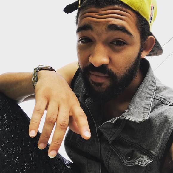 Meet your Posher, Aaron - Picture 1 of 1